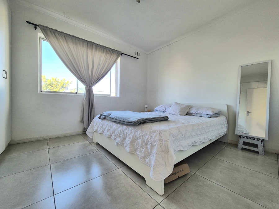 2 Bedroom Property for Sale in Wynberg Western Cape